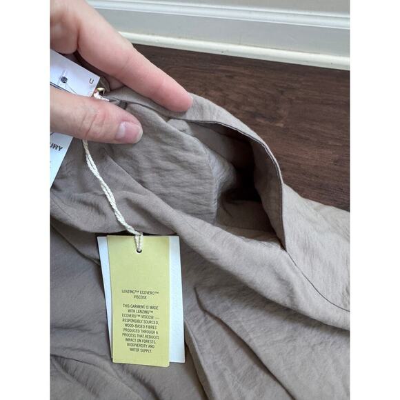 Wilfred Aritzia Bloomsbury Skirt Nomad Taupe NWT - Picture 6 of 6